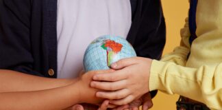 Διαπολιτισμική Εκπαίδευση & Υποστήριξη Προσφύγων / Μεταναστών